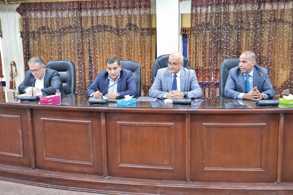 مركز الرأي للدراسات الاستراتيجية يشهر كتاب «المتفرج والوسيط» لسامح المحاريق﻿