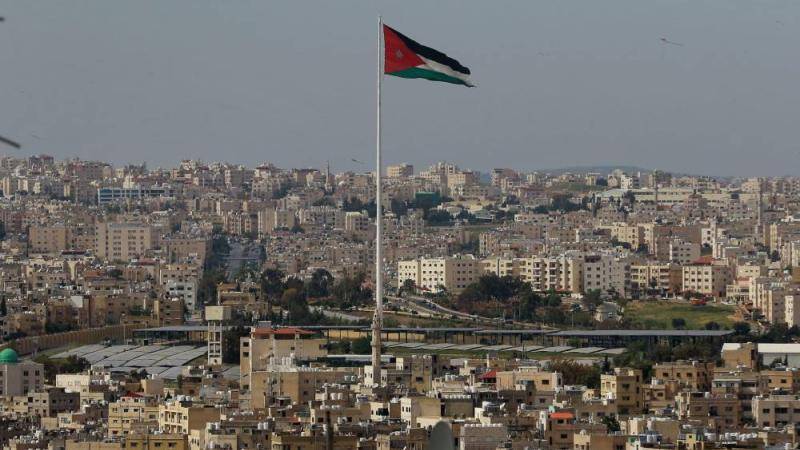 الأردن يدين هجوماً إرهابياً استهدف موقعاً متقدماً على الحدود مع سوريا