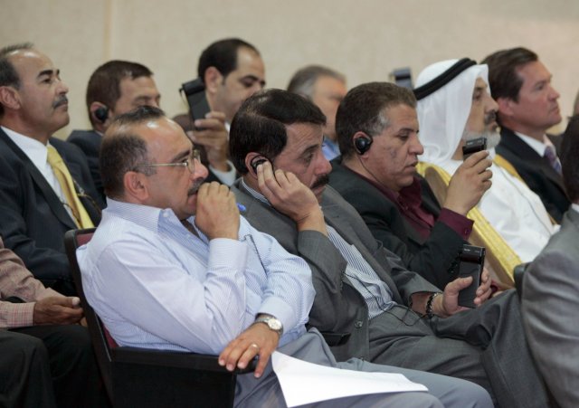 ندوة قضايا الشباب وتفعيل المشاركة المجتمعية