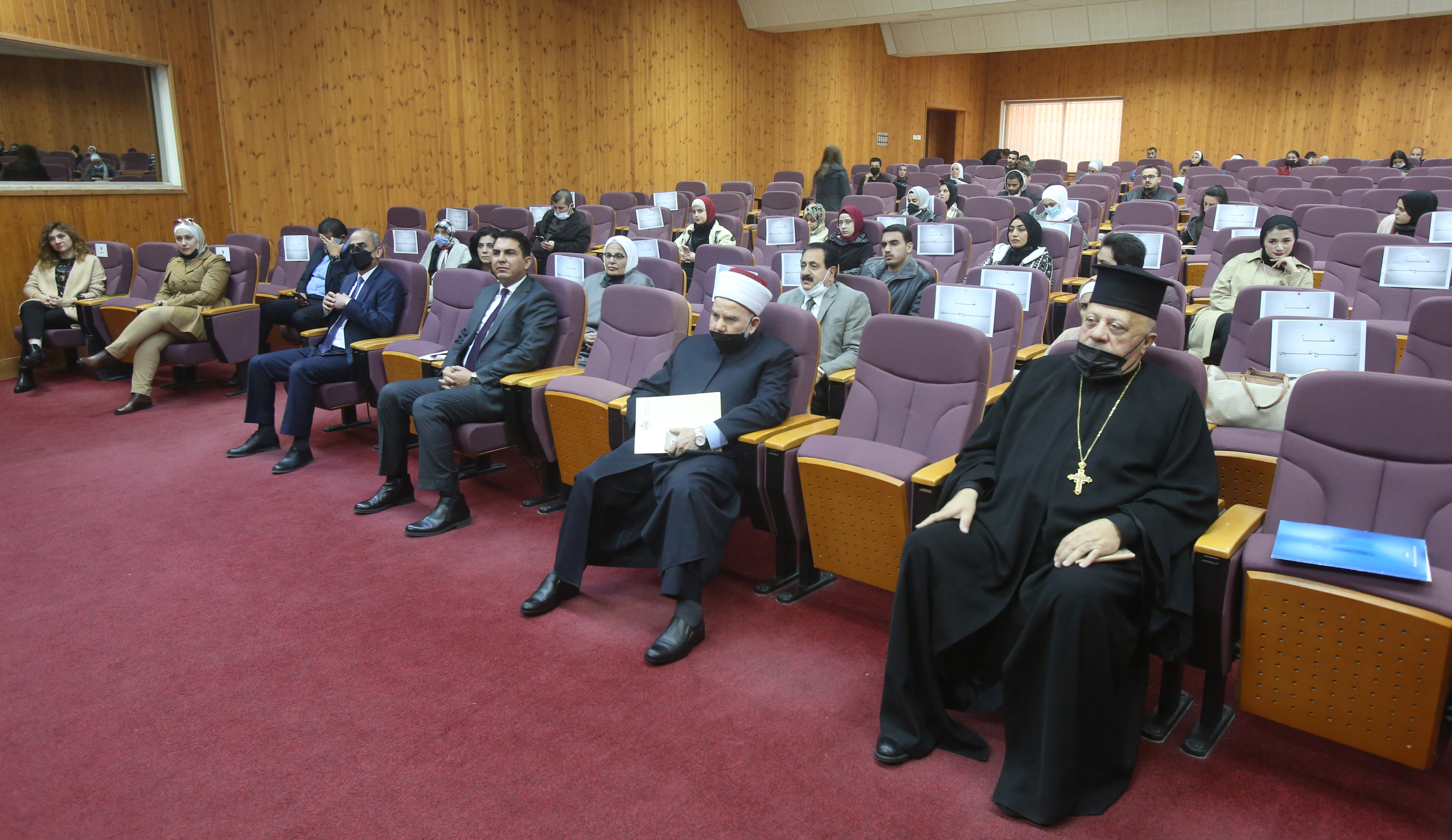 الأعراف المجتمعية بين الإقرار وسيادة القانون